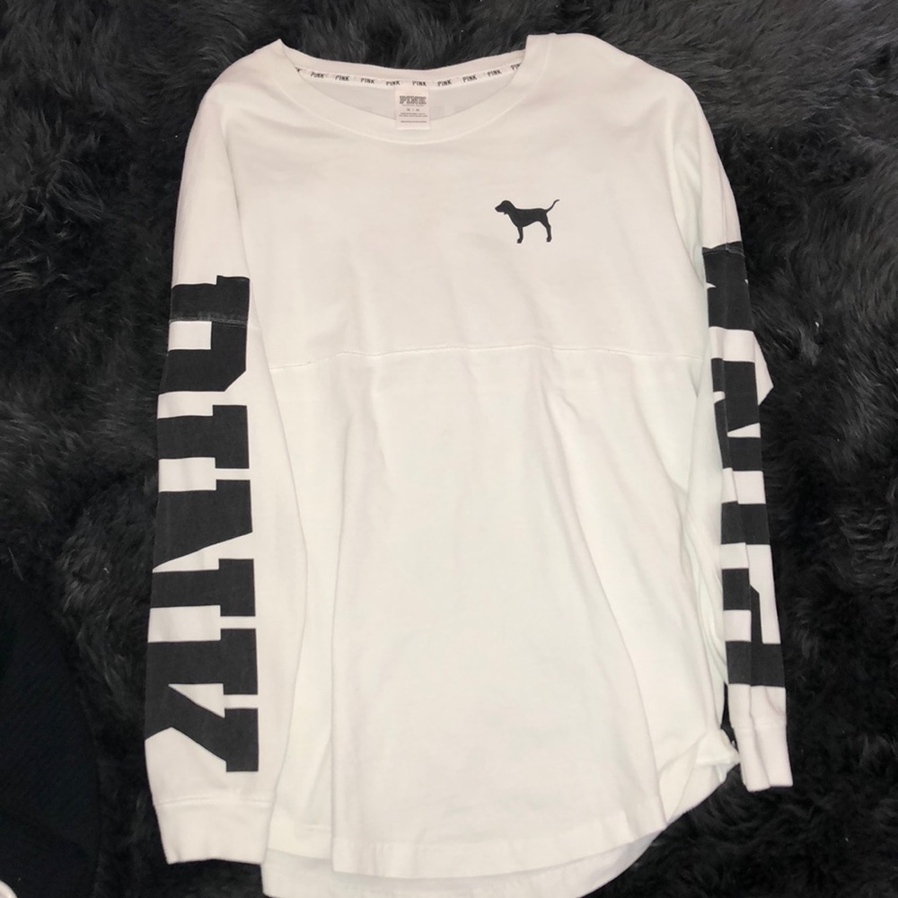 black and white long sleeve pink shirt